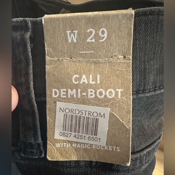 Madewell - Size 29 - Bootcut - slightly cropped- black Jeans - Picture 4 of 5